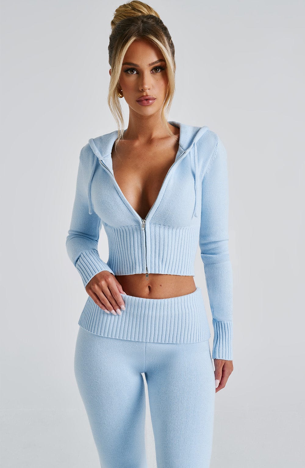 Portia | Miękka Bluza z Kapturem Baby Blue