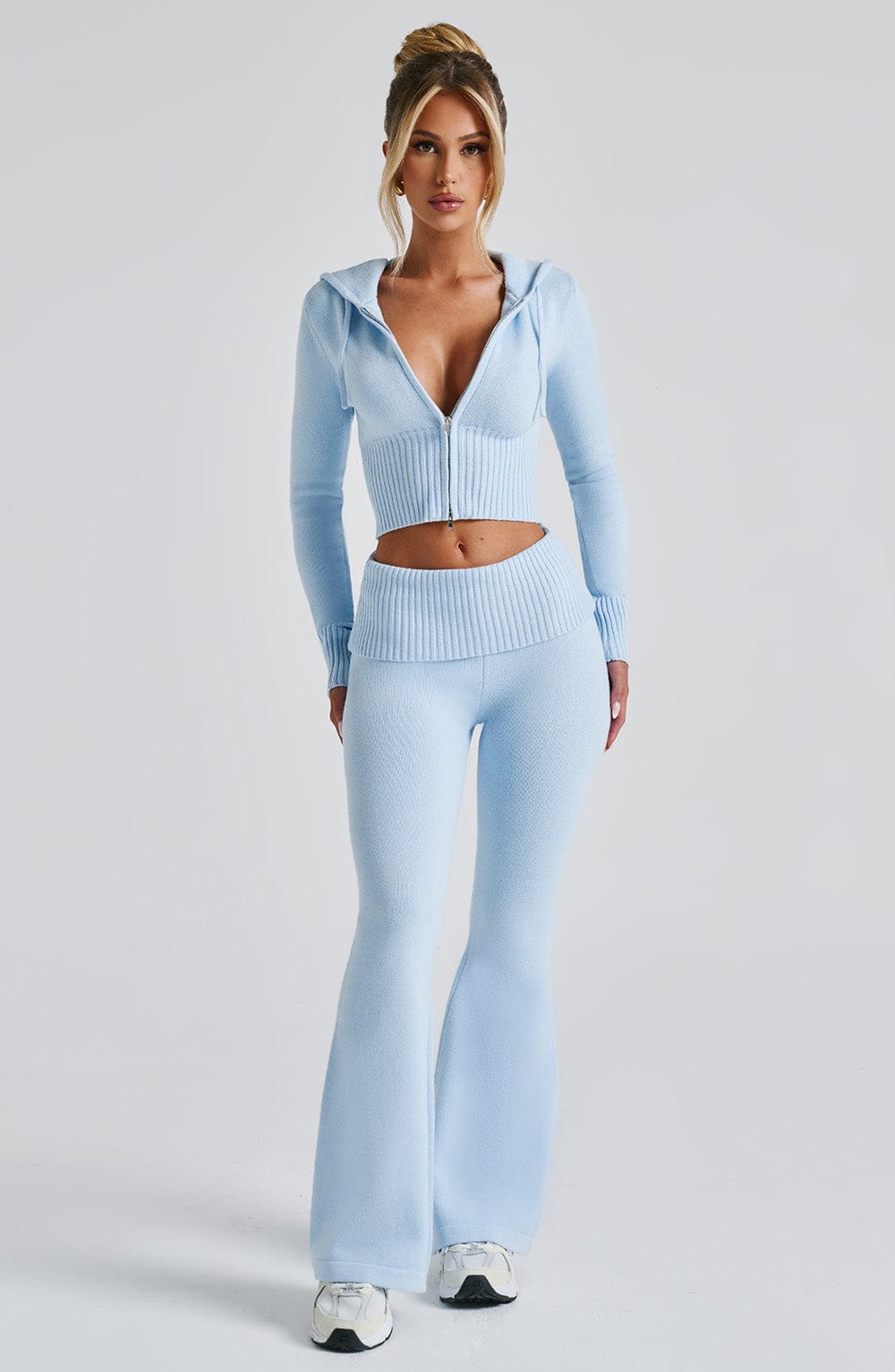 Portia | Miękka Bluza z Kapturem Baby Blue